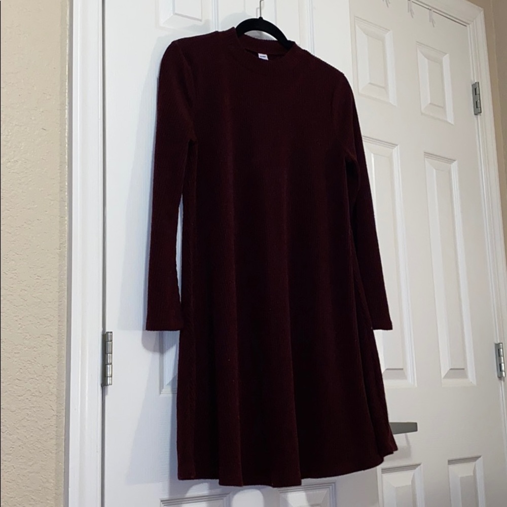 Old Navy, size M, Wine red mock neck swing dress